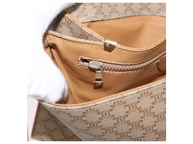 Céline Borsa a Spalla in Tela Macadam CELINE PVC Beige Oro Auth LNZ768 D'oro - vista 23