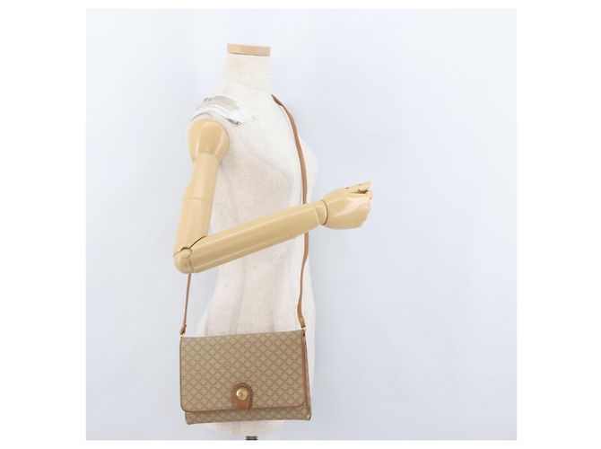 Céline Borsa a Spalla in Tela Macadam CELINE PVC Beige Oro Auth LNZ768 D'oro - vista 24