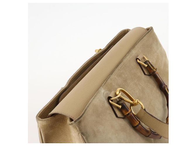 Borsa a mano in suede Gucci Bamboo 2 in 1 Beige Oro Auth LNZ043 D'oro - vista 6