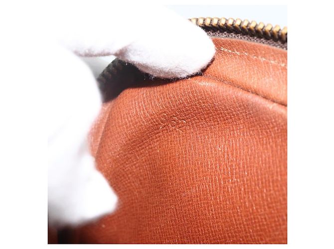 LOUIS VUITTON Clutch Marly Dragonne PM Monogram M51827 LV Auth BA11647 Monogramma - vista 12