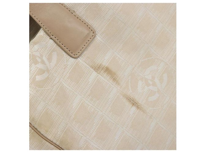 CHANEL Nuova Borsa Tote da Viaggio Nylon Beige Oro CC Auth ti3795 D'oro - vista 10