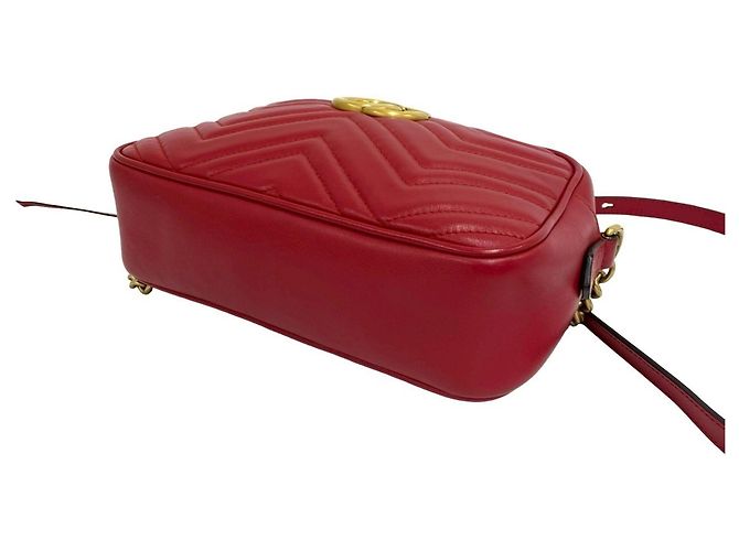 Borsa a spalla in pelle rossa GG Marmont di Gucci Rosso - vista 8
