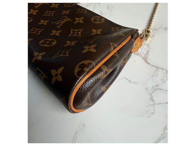 Borsa a tracolla Eva monogram di Louis Vuitton Marrone - vista 19