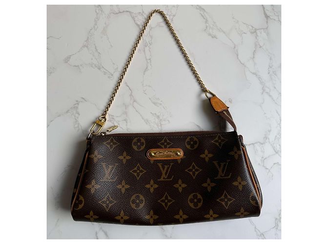 Borsa a tracolla Eva monogram di Louis Vuitton Marrone - vista 7