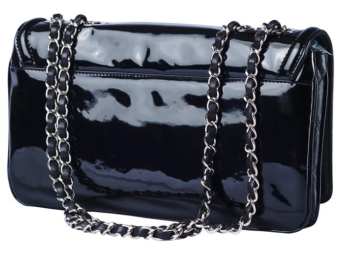 Borsa a flap in vernice Chanel Nero - vista 4