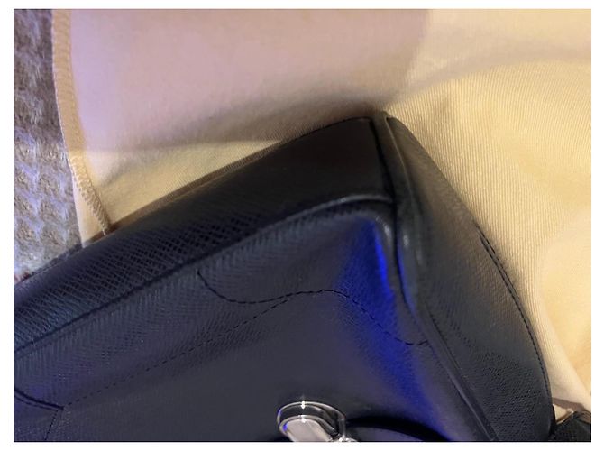 Borsa Louis Vuitton in pelle Taiga Brazza Nero - vista 5