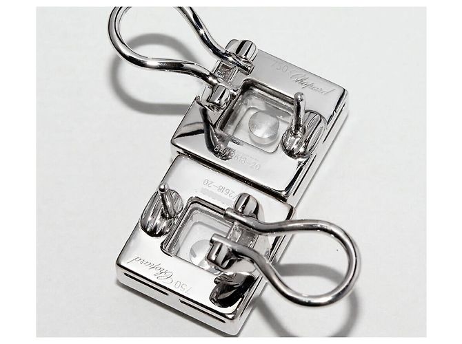Orecchini Chopard K18WG Happy Diamonds 84/2618-20 Argento - vista 5