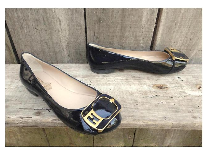 Bailarinas Fendi de charol negro - vista 6