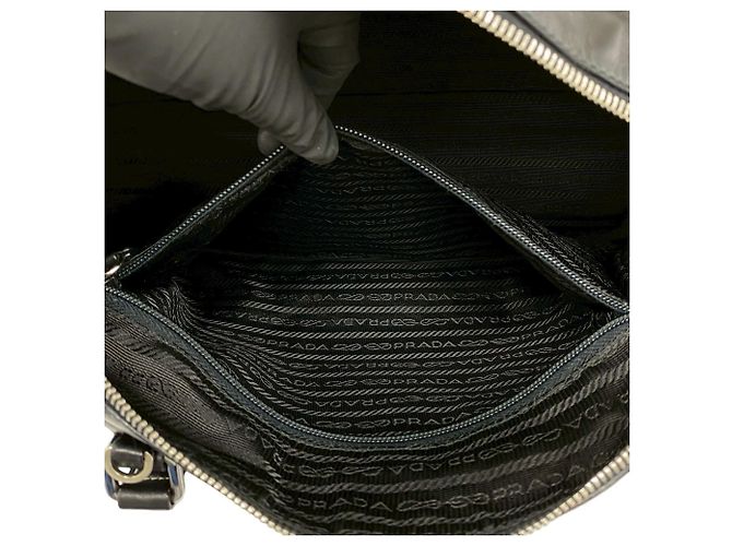 Borsa a spalla 2 in 1 in pelle nera Prada Nero - vista 10