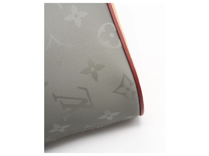 Pochette Cosmos en Titane Monogram Louis Vuitton Beige - vue 9