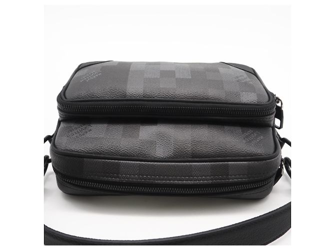 Borsa a spalla Nile Damouflage di Louis Vuitton Marrone Nero - vista 9
