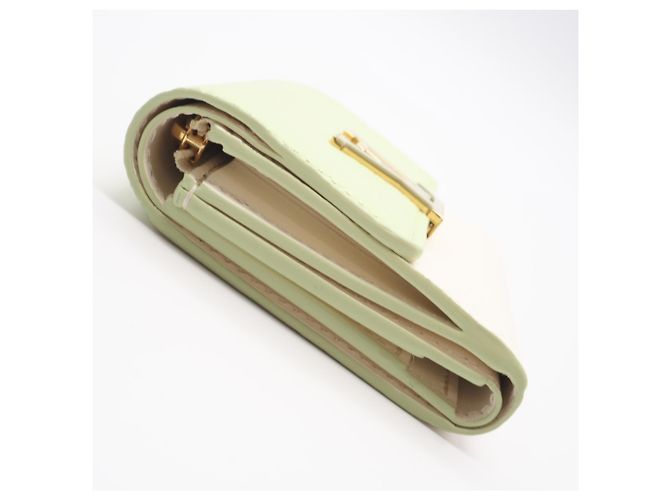 Cartera Capucines XS en Taurillon Louis Vuitton Blanco Verde - vista 6