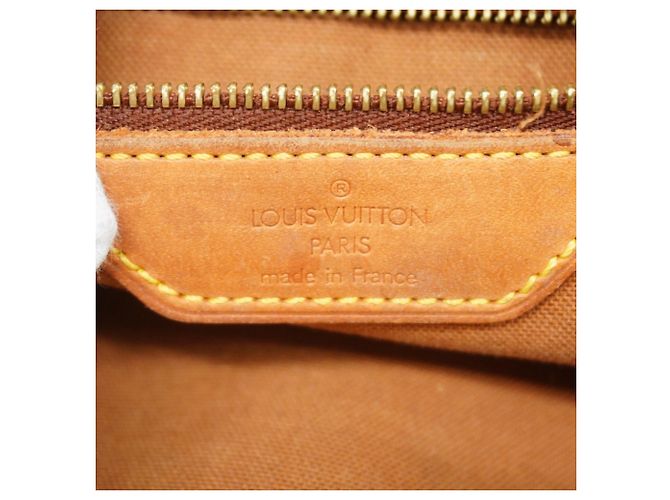 Borsa Tote Cabas Mezzo Monogram di Louis Vuitton Marrone - vista 5