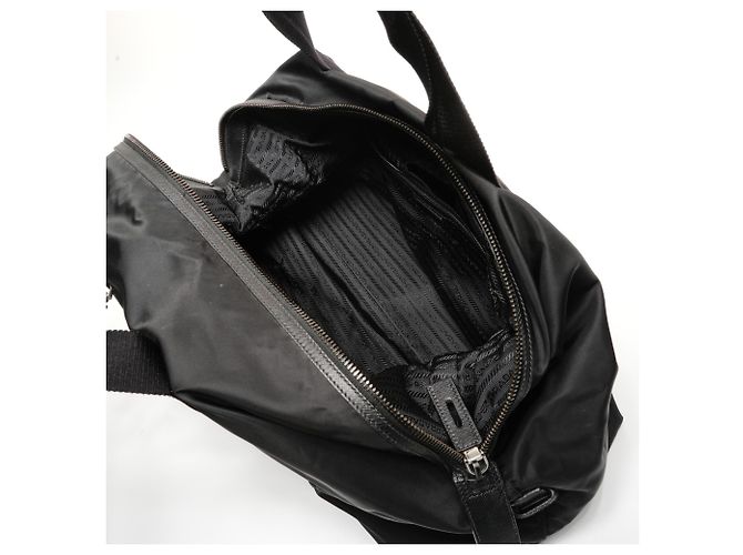 Reisebag aus Nylon mit Prada-Dreieckslogo Schwarz - Ansicht 12