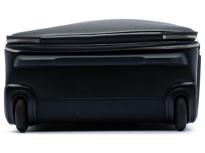 Louis Vuitton Pegase 50 in Epi Nero - vista 3