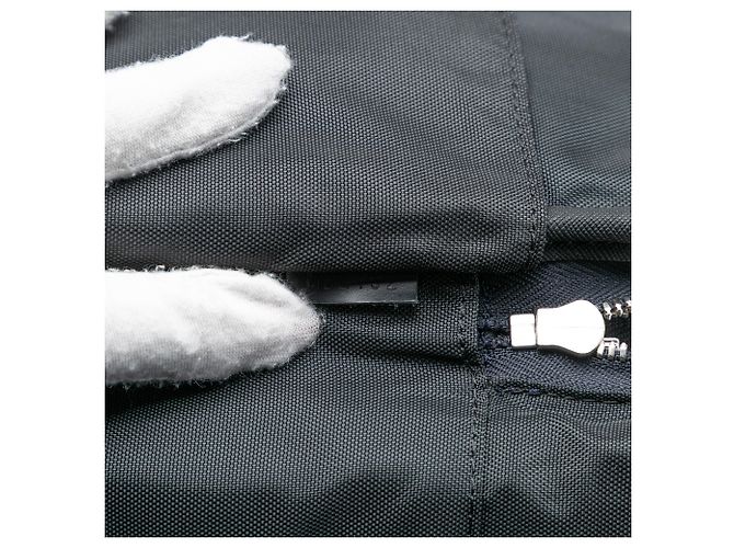 Louis Vuitton Pegase 50 in Epi Nero - vista 6