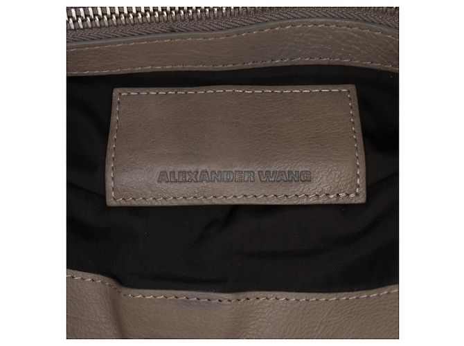 Clutch Adele em couro marrom dobrável Alexander Wang - vista 5