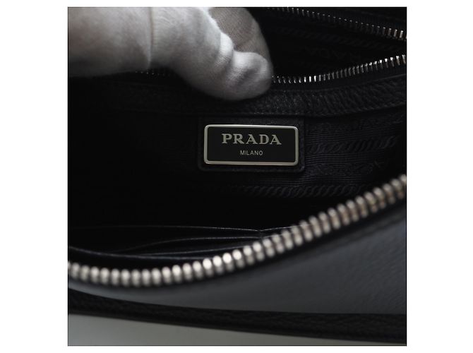 Prada Vitello City Clutch Tasche - Ansicht 13