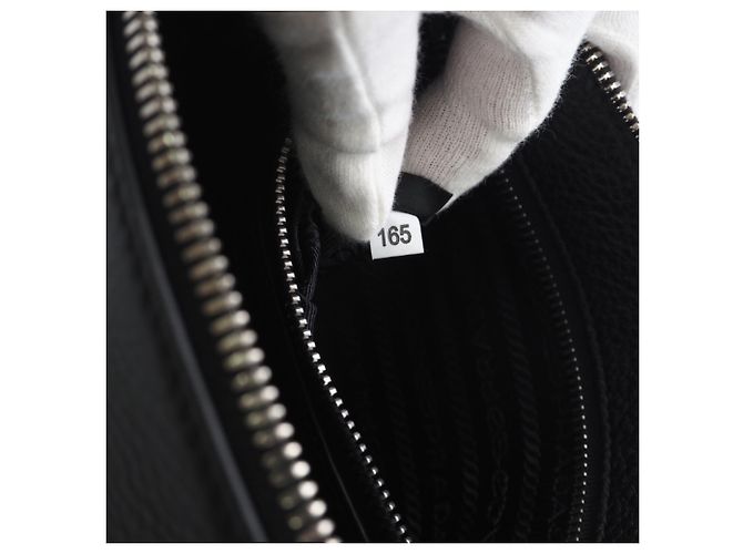 Prada Vitello City Clutch Tasche - Ansicht 14