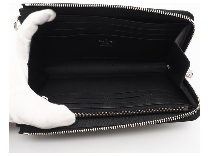 Portafoglio Lungo Zippy Dragonne Taiga Louis Vuitton Nero - vista 10
