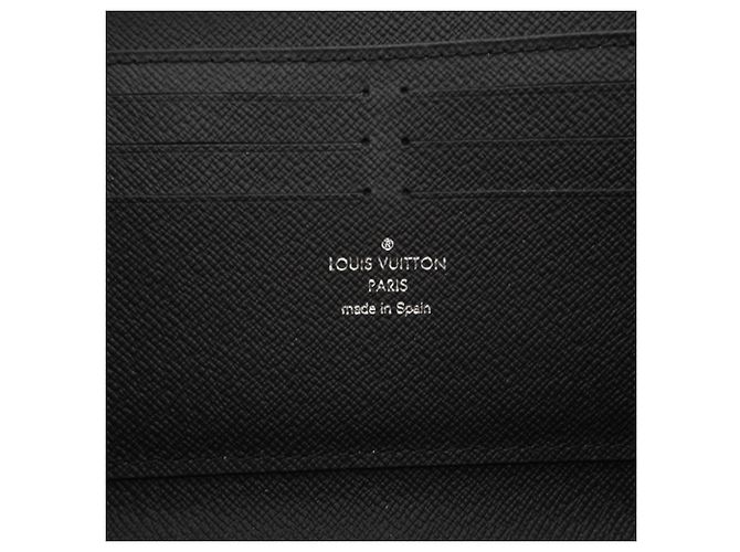 Portafoglio Lungo Zippy Dragonne Taiga Louis Vuitton Nero - vista 13