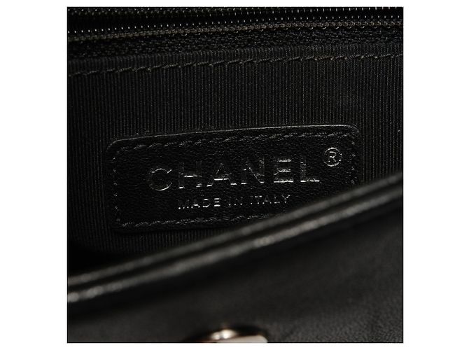 Borsa a Spalla Chanel in Pelle di Agnello con Doppio Patta Nero - vista 11