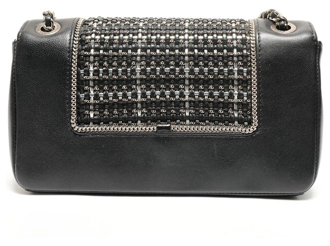 Borsa a Spalla Chanel in Pelle di Agnello con Doppio Patta Nero - vista 2