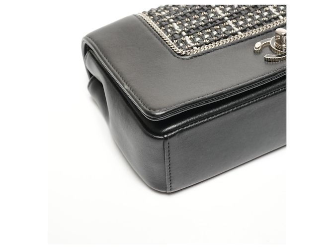 Borsa a Spalla Chanel in Pelle di Agnello con Doppio Patta Nero - vista 5