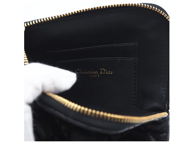 Borsa a Spalla Multifunzionale Cannage Caro di Christian Dior Nero Bianco - vista 12