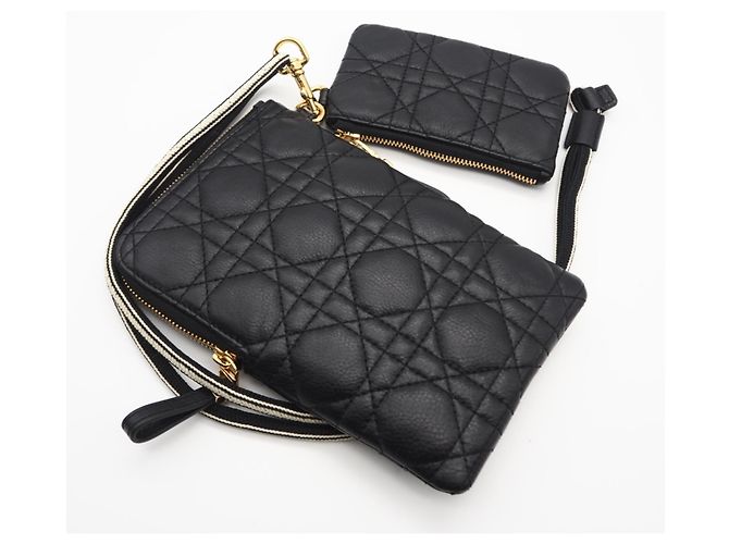 Borsa a Spalla Multifunzionale Cannage Caro di Christian Dior Nero Bianco - vista 2