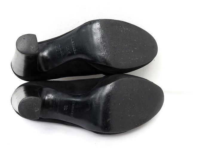 Hermès HERMES CHAINE 36 SCHWARZE SAMT-PUMPS - Ansicht 7