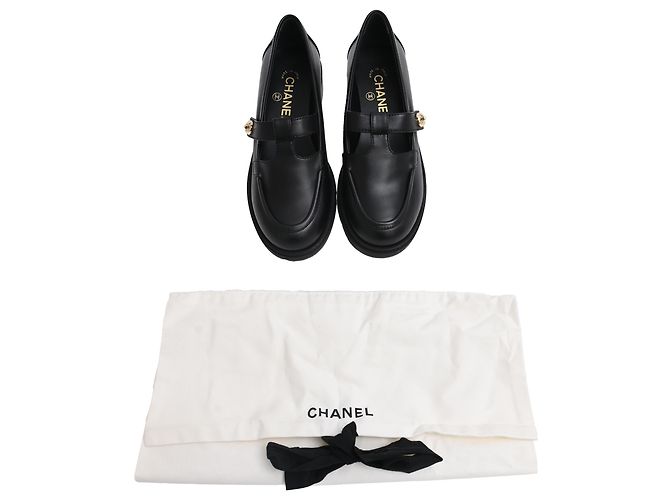 Timeless Mocassini Chanel CC Turnlock in pelle di vitello nera Nero - vista 8