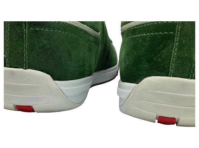 Baskets Prada Sport à bout capuchon en daim olive Vert Vert olive - vue 13