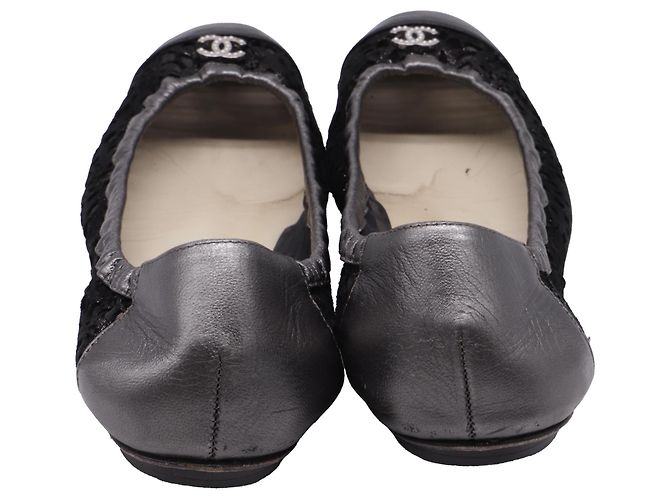 Timeless  Chanel Lace-Accent CC Cap Toe Ballet Flats in Black Leather - view 5