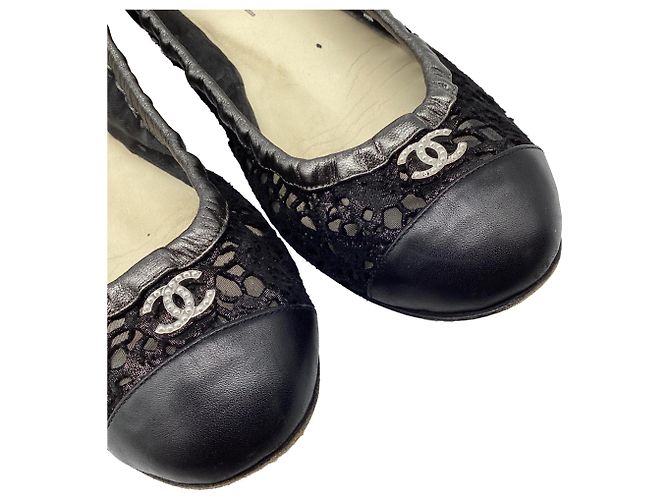 Timeless  Chanel Lace-Accent CC Cap Toe Ballet Flats in Black Leather - view 8