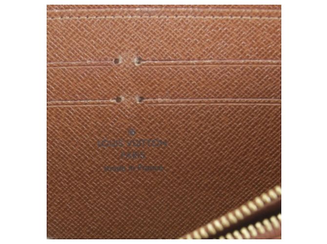 Cartera Zippy Louis Vuitton M42616 Castaño - vista 13