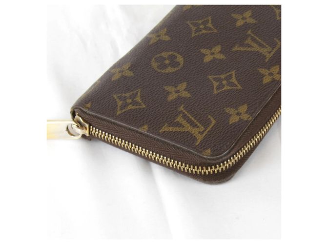 Cartera Zippy Louis Vuitton M42616 Castaño - vista 7