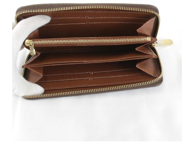 Cartera Zippy Louis Vuitton M42616 Castaño - vista 8