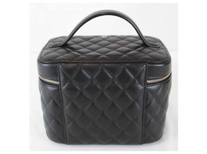 Borsa Vanity in Agnello Nero Chanel - vista 2