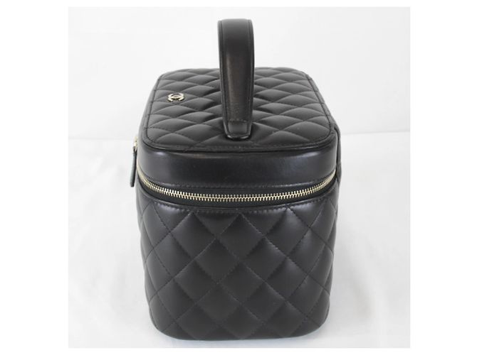 Borsa Vanity in Agnello Nero Chanel - vista 3