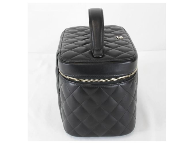Borsa Vanity in Agnello Nero Chanel - vista 4