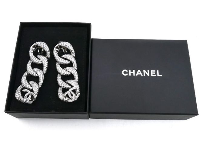 Orecchini lunghi in metallo con il logo Coco di Chanel - vista 6