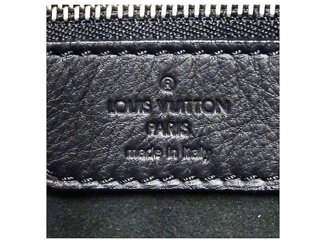 Sac à main Louis Vuitton Monogram Anthea Ixia MM Noir - vue 8