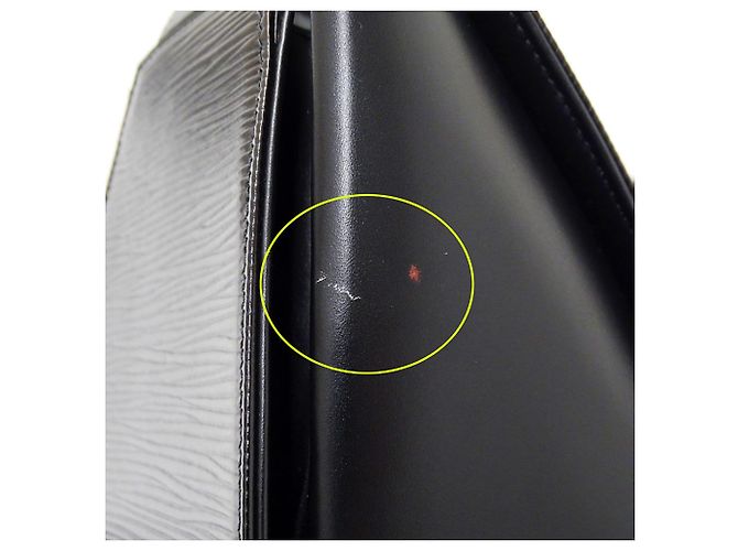 Borsa a Spalla in Pelle Epi Louis Vuitton Nero - vista 8