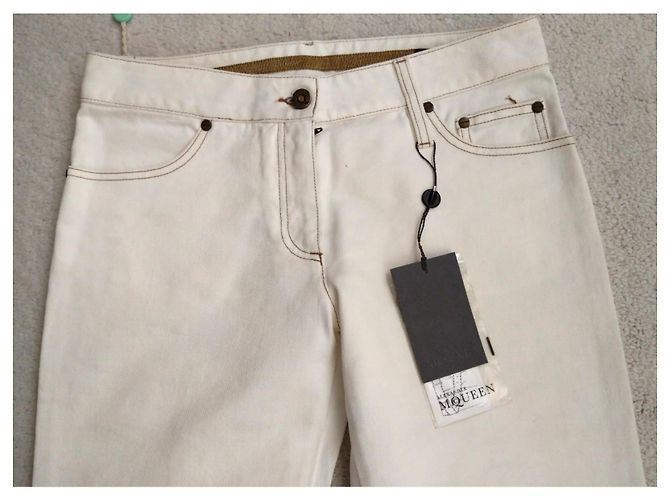 Vaqueros acampanados Alexander McQueen cristales Swarovski blancos - vista 3