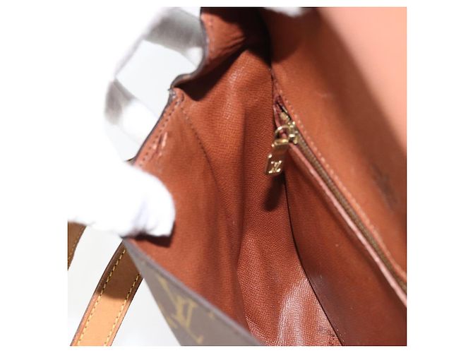 LOUIS VUITTON Borsa a Spalla Monogram Saint Cloud GM M51242 LV Auth LNZ813 Monogramma - vista 24