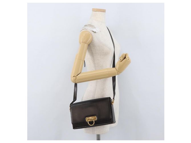Borsa a Spalla Gancini in Pelle Marrone Oro Salvatore Ferragamo Auth ka3381 D'oro - vista 25