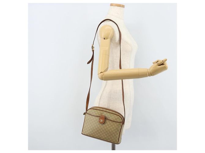 Céline Borsa a Spalla in Tela Macadam CELINE PVC Beige Oro Auth LNZ711 D'oro - vista 23