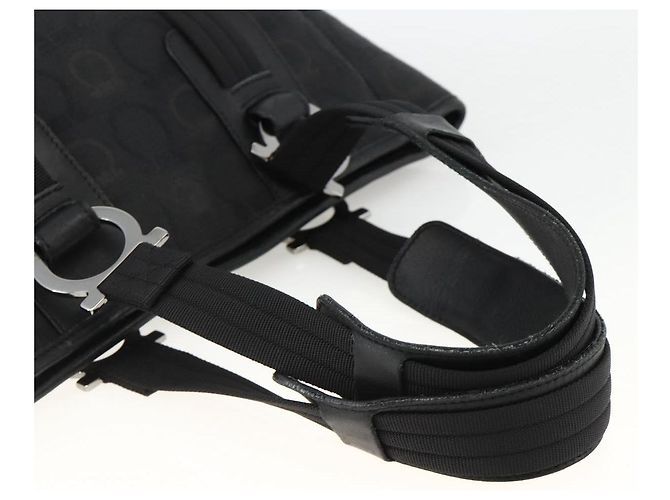 Borsa tote Gancini in tela nera e argento Salvatore Ferragamo Auth ka3385 Nero - vista 7