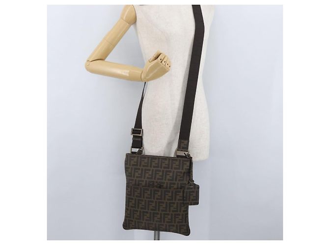 Borsa a Spalla in Tela Zucca FENDI PVC Marrone Nero Auth am11068A - vista 23